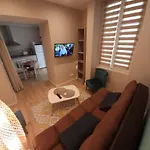 Batiment Les Hauts De *