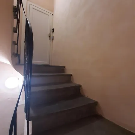 Batiment Les Hauts De 伯格圣安迪欧