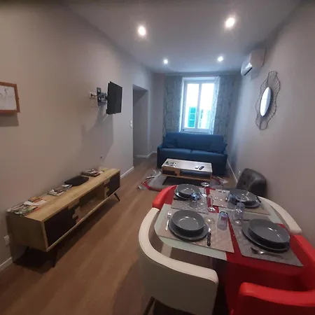 公寓 Batiment Les Hauts De *