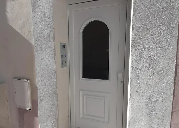 Διαμέρισμα Batiment Les Hauts De Bourg-Saint-Andéol